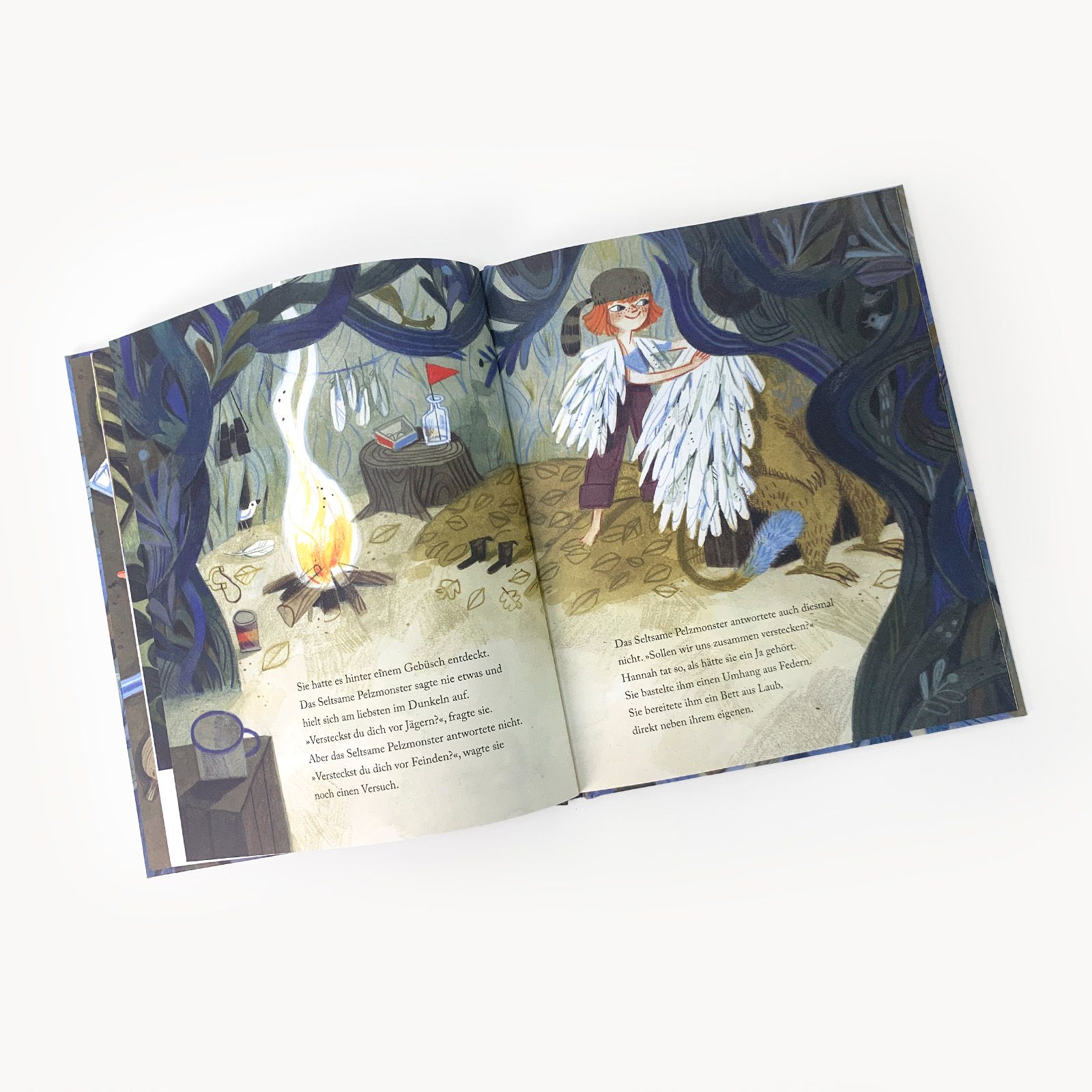 Innenabbildung des Buches »Das verwunschene Versteck« von Susanna Mattiangeli, illustriert von Felicita Sala